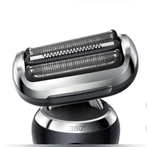 NWB -Braun Series 7 7075cc Electric Shaver with SmartCare Center Made in Germany - Picture 9 of 14